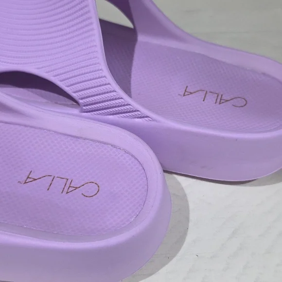 CALIA Lilac Molded Slides Womens Sz8 - Picture 6 of 7